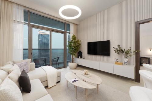 Maison Privee - Modern Living with Premium Amenities close to Marina