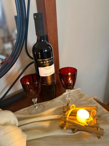 Venias Lake House Apartments 1