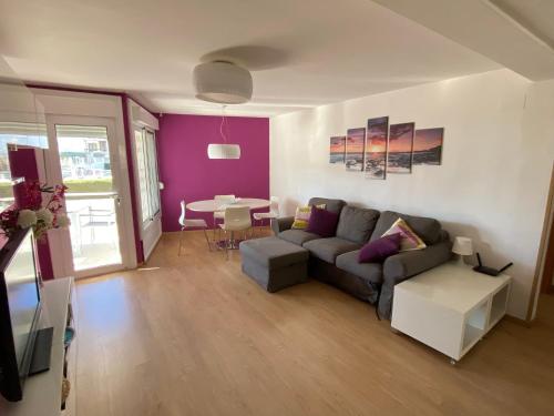 Moderno Apartamento en 1a Linia de mar en Salou.