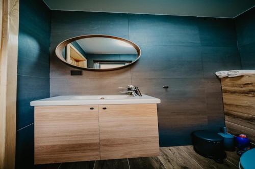 Holiday resort with pool in Nadole