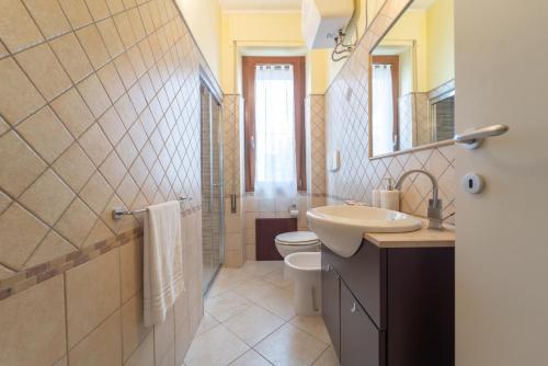 A bathroom at Apartments via Spano