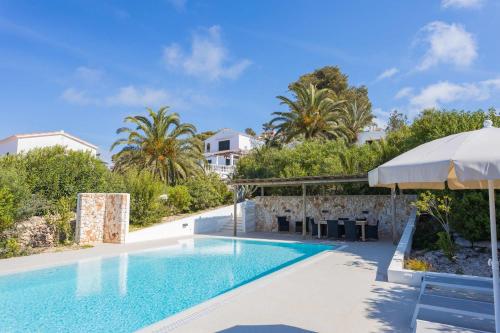 Villa Calina prime location sea views