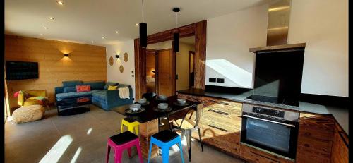 Η κουζίνα ή μικρή κουζίνα στο Chalet des Ours
