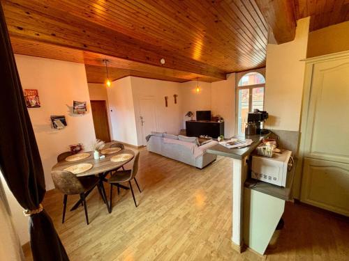 Galeriebild der Unterkunft Lumineux 3p au dernier étage in Sospel