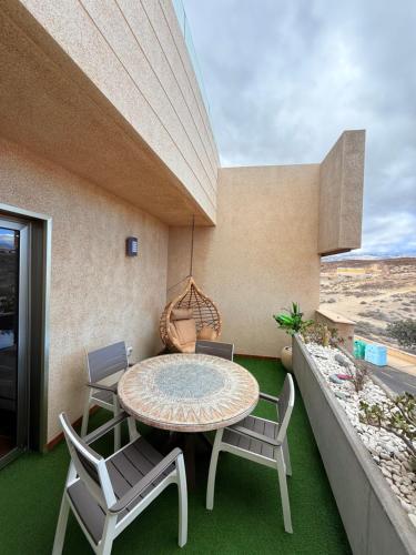 Sailor Home El Medano