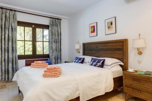 Casa Cumbre - 3 Bedroom Holiday Villa
