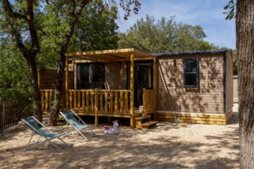 Camping - Piscine - ccai0bg