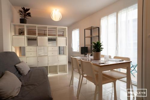 Vias-Plage - Large T1 100m from the beach