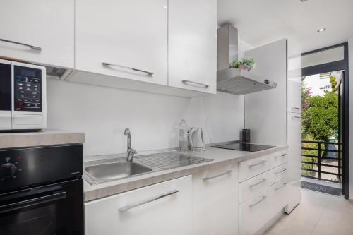Seaview Bliss Apartments