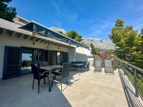 Seaview Bliss Apartments