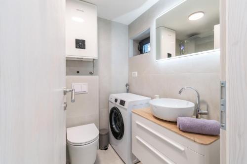 Seaview Bliss Apartments