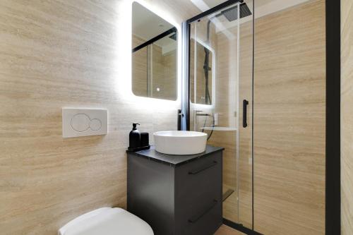 Pick A Flat's Apartments in Daumesnil - Avenue du General Bizot