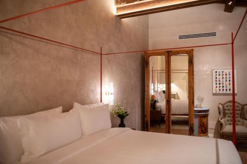 Palazzo Doni by Florence Art Apartments photo 54