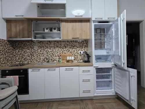 Gallery image of Villa Sunshine in Bar