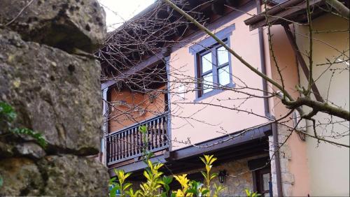 The building in which the holiday home is located