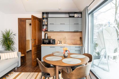 Η κουζίνα ή μικρή κουζίνα στο Leaf Loft Chalet