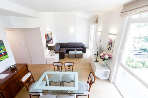 Roma City Suite with Parking - Villa Borghese
