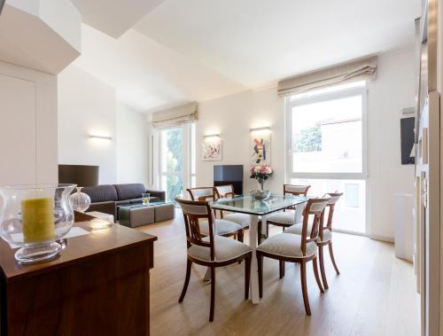 Roma City Suite with Parking - Villa Borghese