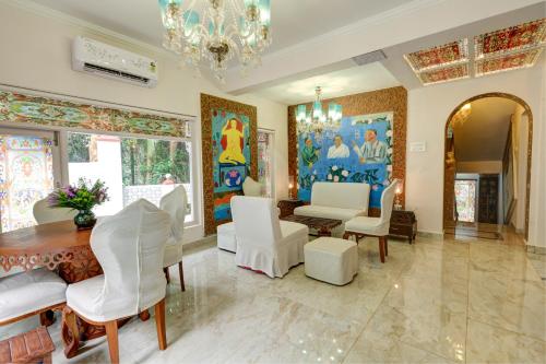 Ruang duduk di Baagh House Villa