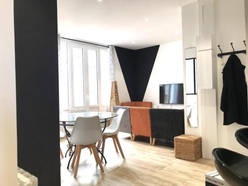 LE LARBAUD 7 - Hypercentre - Proche Thermes & Parc