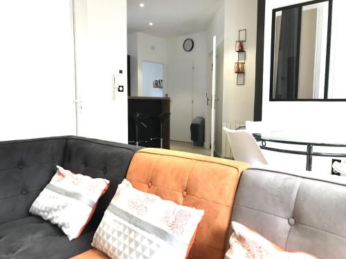 Photo de la galerie de l'établissement LE LARBAUD 7 - Hypercentre - Proche Thermes & Parc, à Vichy