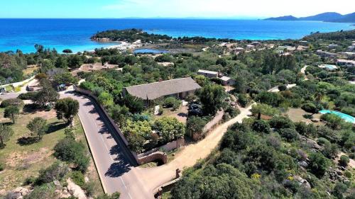 Photo de la galerie de l'établissement Villa Rossa Palombaggia, à Porto-Vecchio