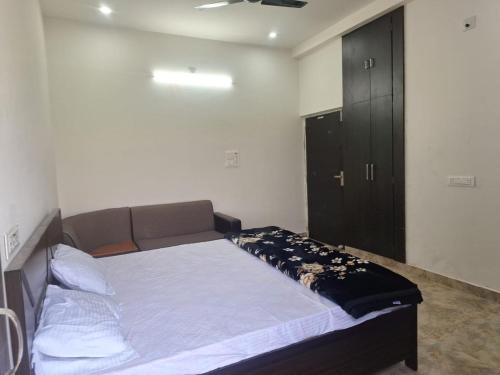 Gallery image of Arjun Guest House in Gaya