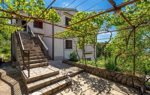 2 Bedroom Beautiful Apartment In Rijeka