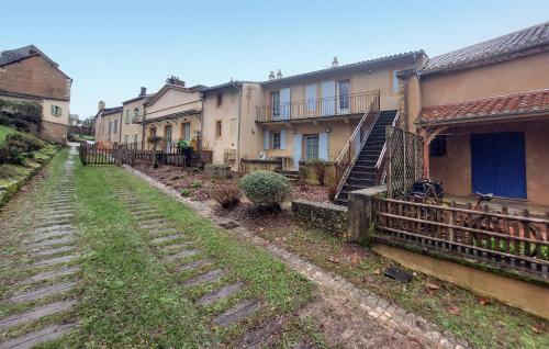 Lovely Home In Val De Louyre Et Caude