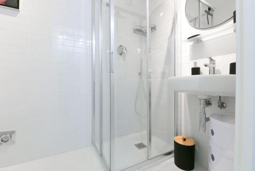 Et badeværelse på QUEEN HOME MARY ROSE for medium rent