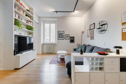 Modern flat in Vatican