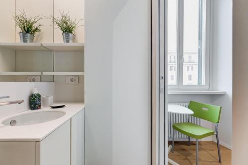 Modern flat in Vatican