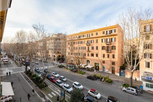 Modern flat in Vatican