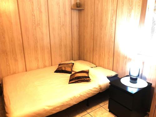 Chambre Cosy bien équipée proche RER aux Portes de Paris