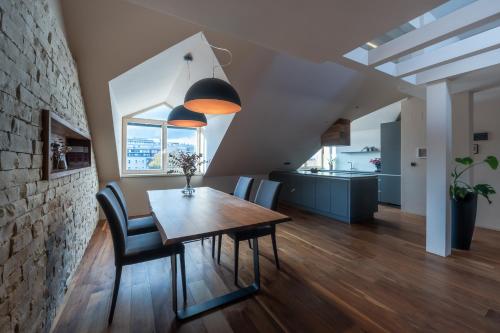 Authentic City Stay