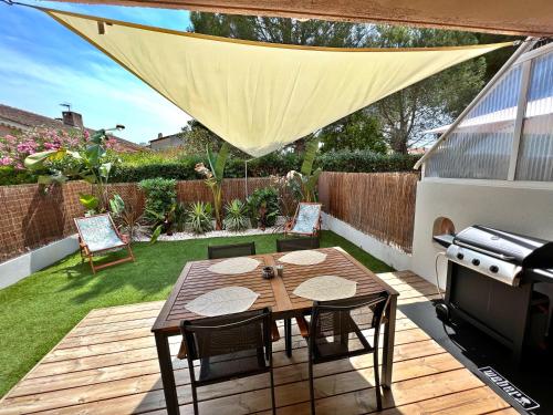 Appartement standing avec jardin, Clim, wifi, proche des plages