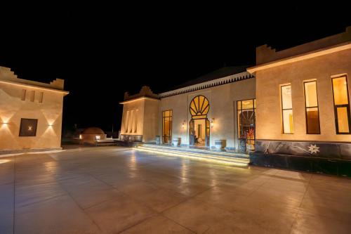 El edificio en el que está la casa de huéspedes