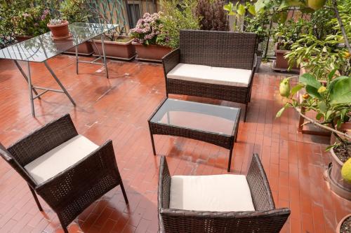 Milan City Center Romantic Suite with Terrace