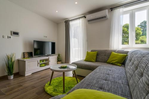 Deluxe apartment Dobrila