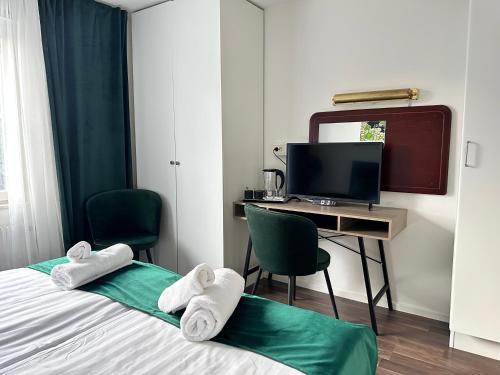 Postel nebo postele na pokoji v ubytování Hotell City Karlshamn
