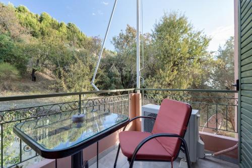 Balkoni atau teres di Nontas Home 27