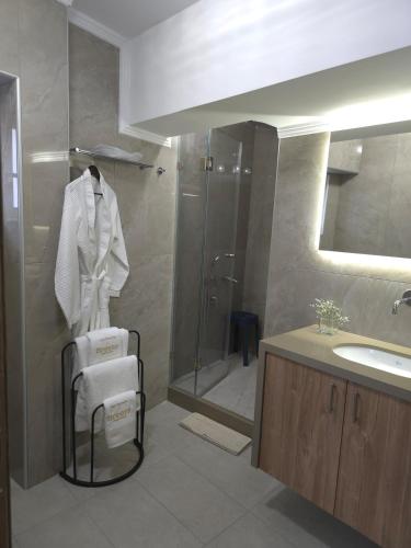 Breeze Apartment