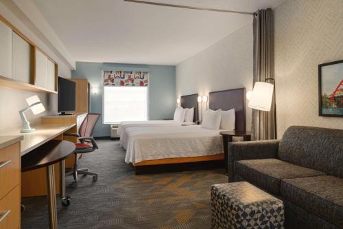 Home2 Suites by Hilton Austin North/Near the Domain, TX Image