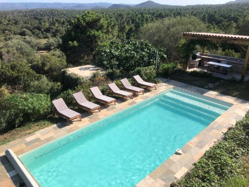 Photo de la galerie de l'établissement Belle villa à la campagne, à Porto-Vecchio