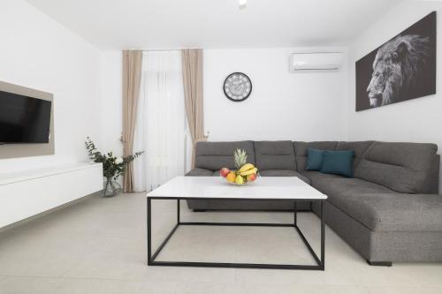 Apartment Veranda