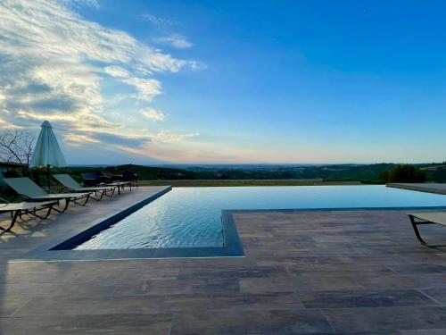Πισίνα στο ή κοντά στο Country House Villa Barbero