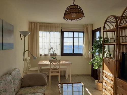 Posedenie v ubytovaní Maritima Beach apartamento