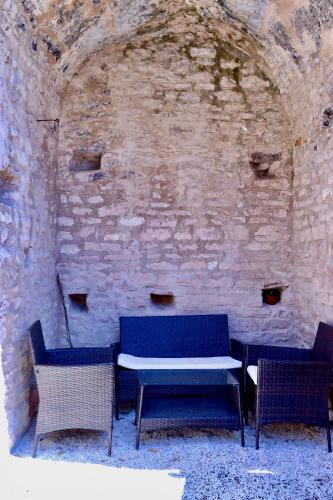 Χώρος καθιστικού στο La Gemma del Subasio nel Castello di Collepino - Spello