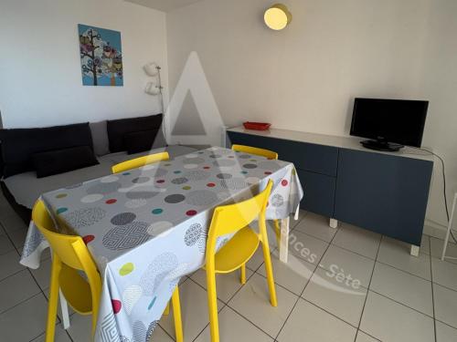 1 CHAMBRE, VUE MER, ACCES DIRECT PLAGE