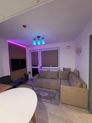 Warsaw Smart Apartment with Parking